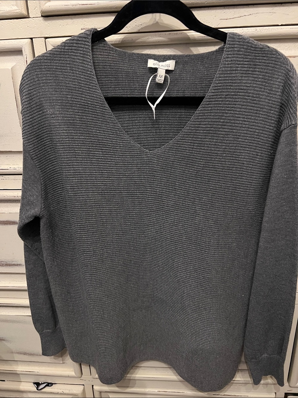 Ella Moss Gray Ribbed V-Neck Sweater